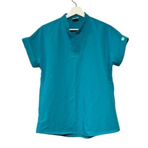 🇨🇦 GARDE MALADE Scrub Top